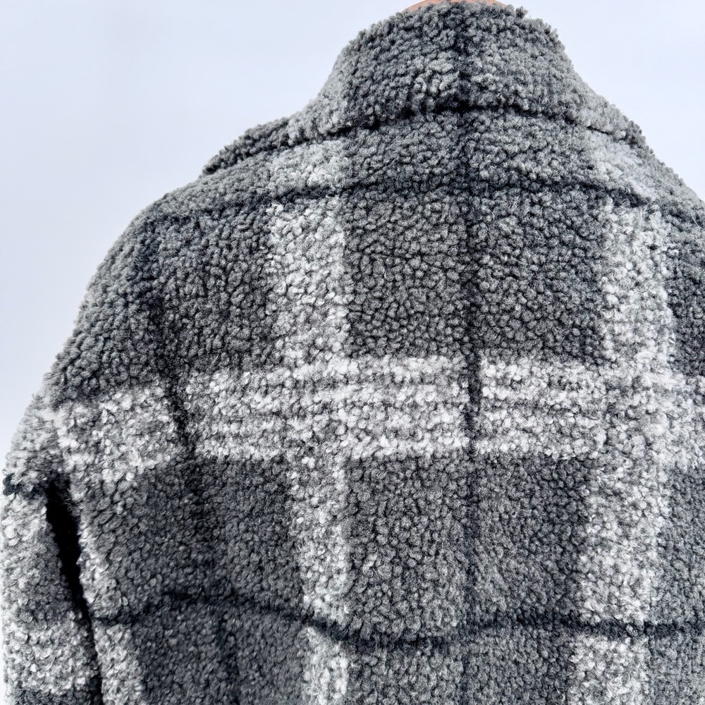 NVLT Plaid Faux Leather Trim Berber Sherpa Teddy Shacket Coat NWOT - Picture 5 of 12